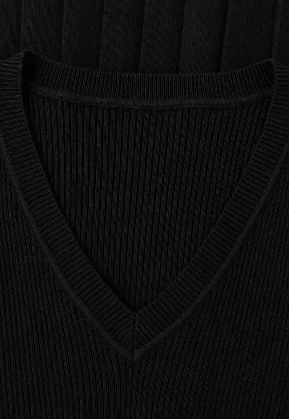 Ribbed Knit V Neck Long Sleeve Pleated Mini Dress