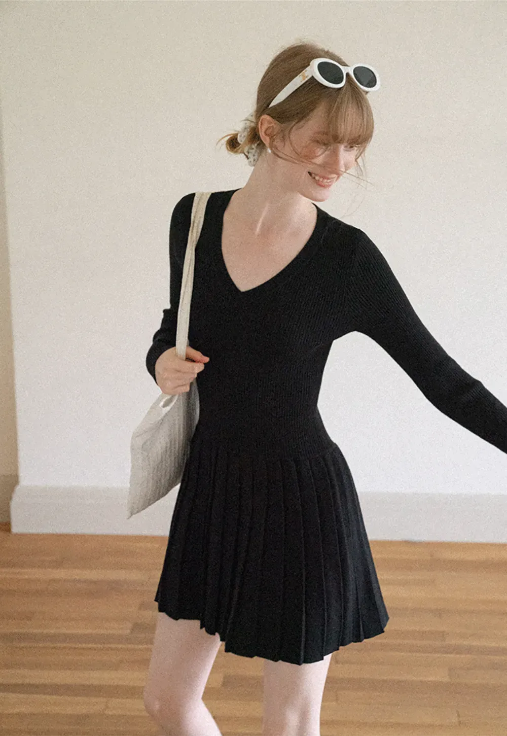 Ribbed Knit V Neck Long Sleeve Pleated Mini Dress