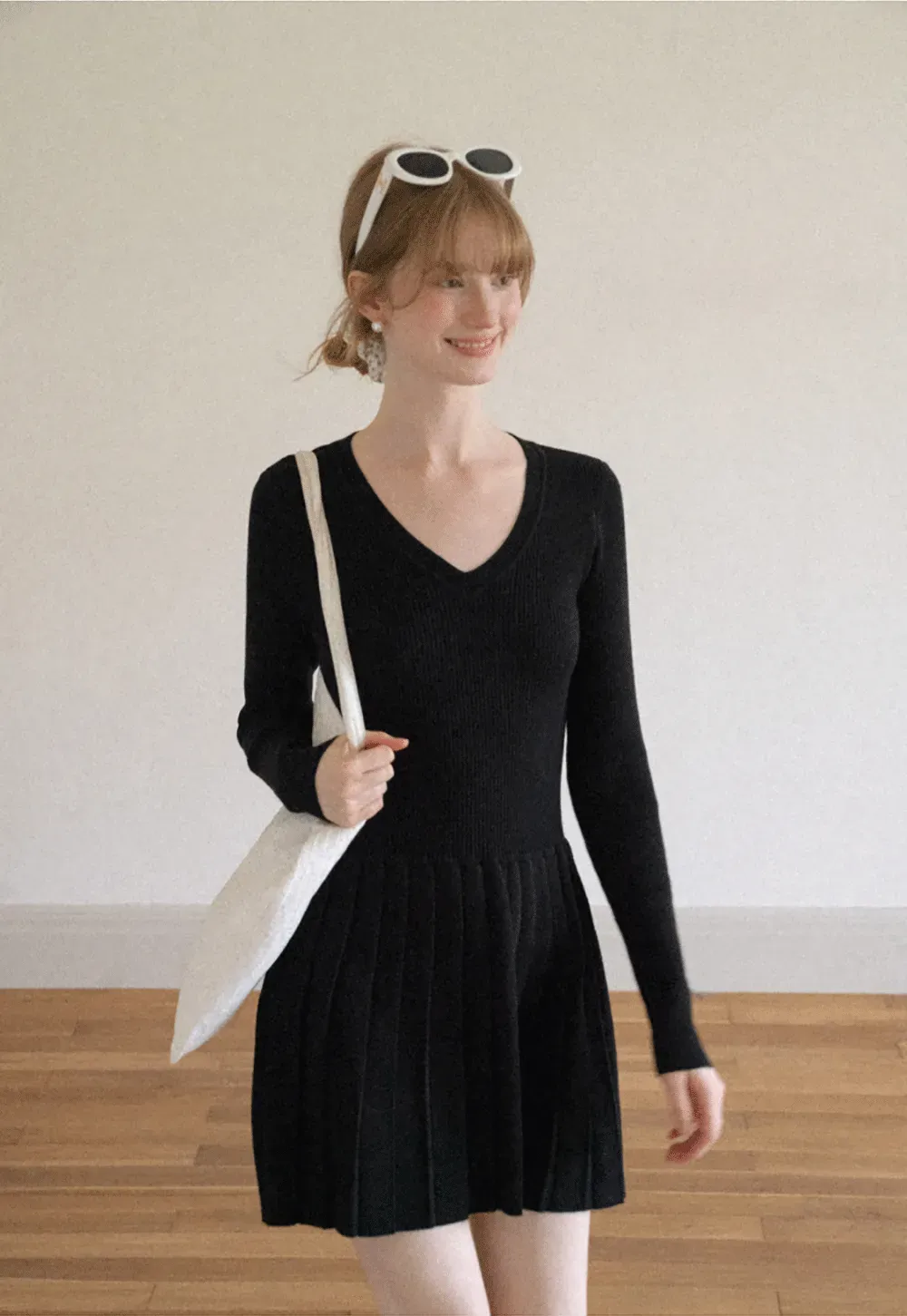 Ribbed Knit V Neck Long Sleeve Pleated Mini Dress