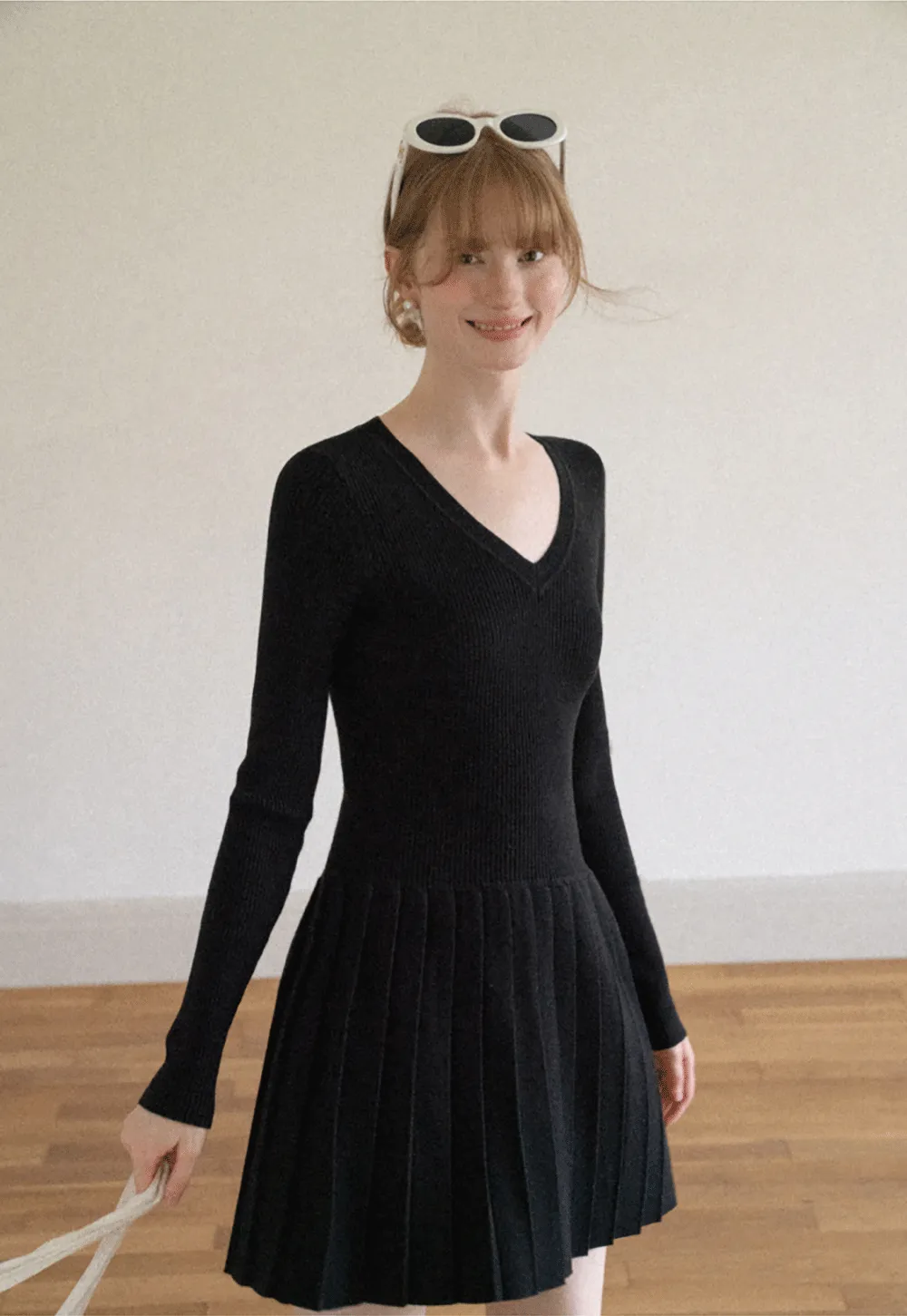 Ribbed Knit V Neck Long Sleeve Pleated Mini Dress