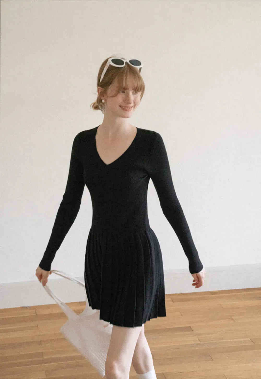 Ribbed Knit V Neck Long Sleeve Pleated Mini Dress