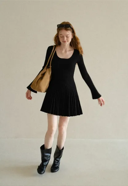 Ribbed Knit Pleated Skirt Dress with Flared Sleeves