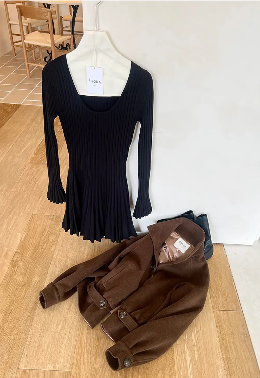 Ribbed Knit Pleated Skirt Dress with Flared Sleeves