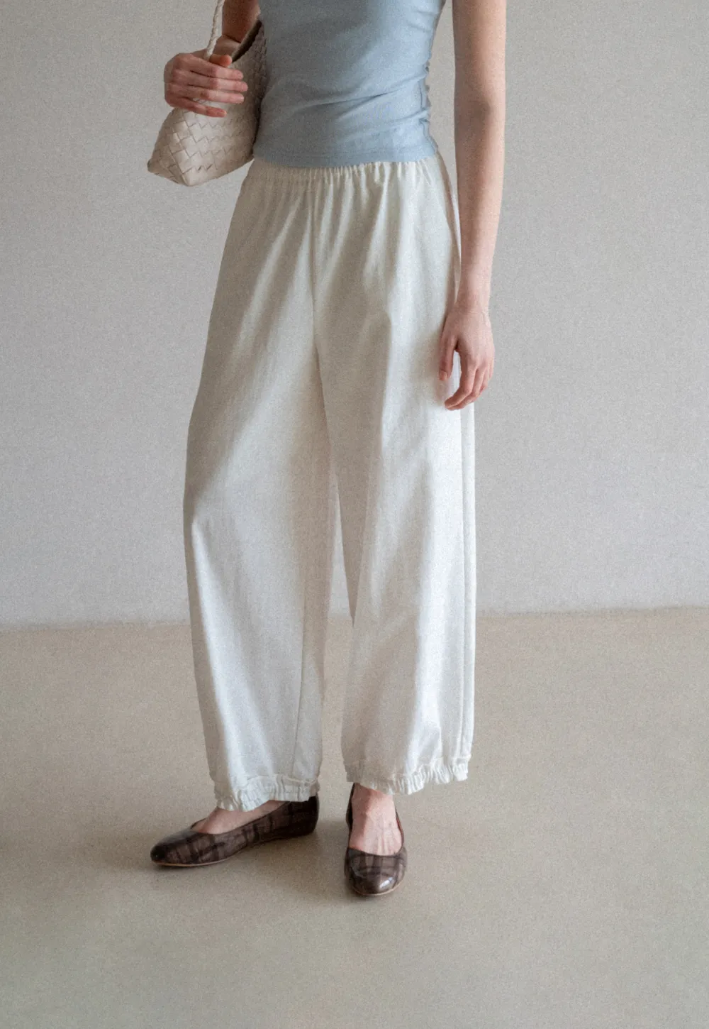 Wide leg casual pants with elastic waist and cuffs
