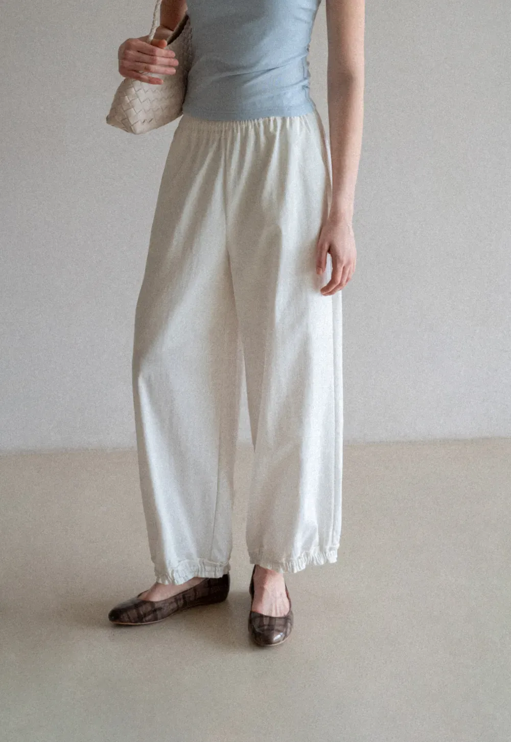 Wide leg casual pants with elastic waist and cuffs