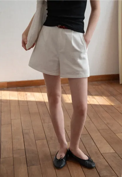 High waist pleated casual shorts with belt loop