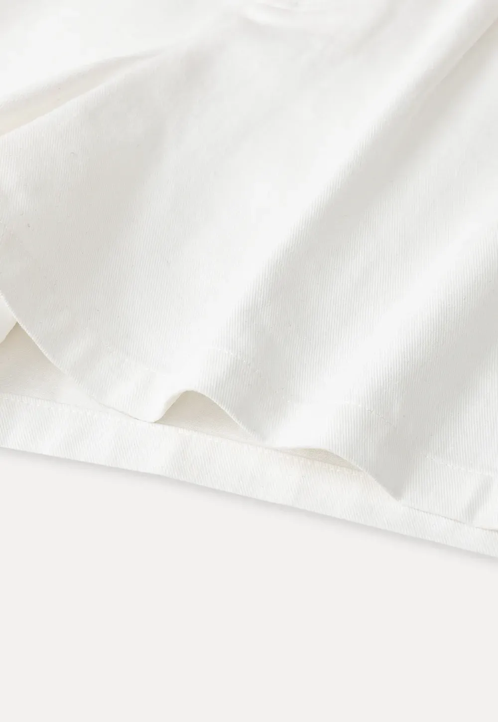 High waist pleated casual shorts with belt loop