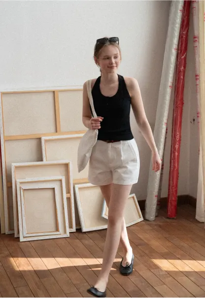 High waist pleated casual shorts with belt loop