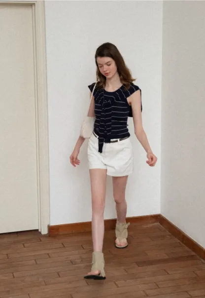 Braided Belt Detail High Waist Shorts