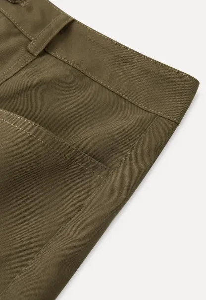 High Waisted Pleated Shorts with Front Pockets