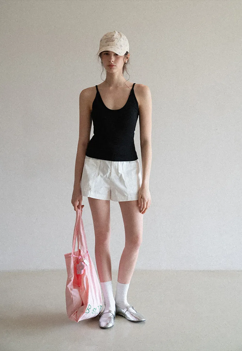 High Waisted Pleated Shorts with Front Pockets