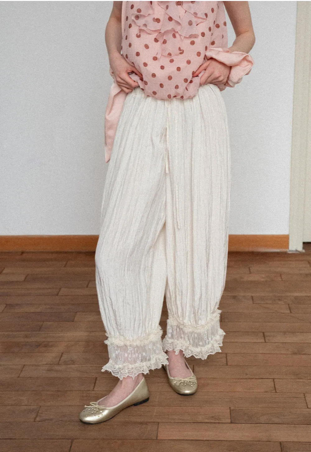 Lace Trimmed Pleated Wide Leg Casual Pants