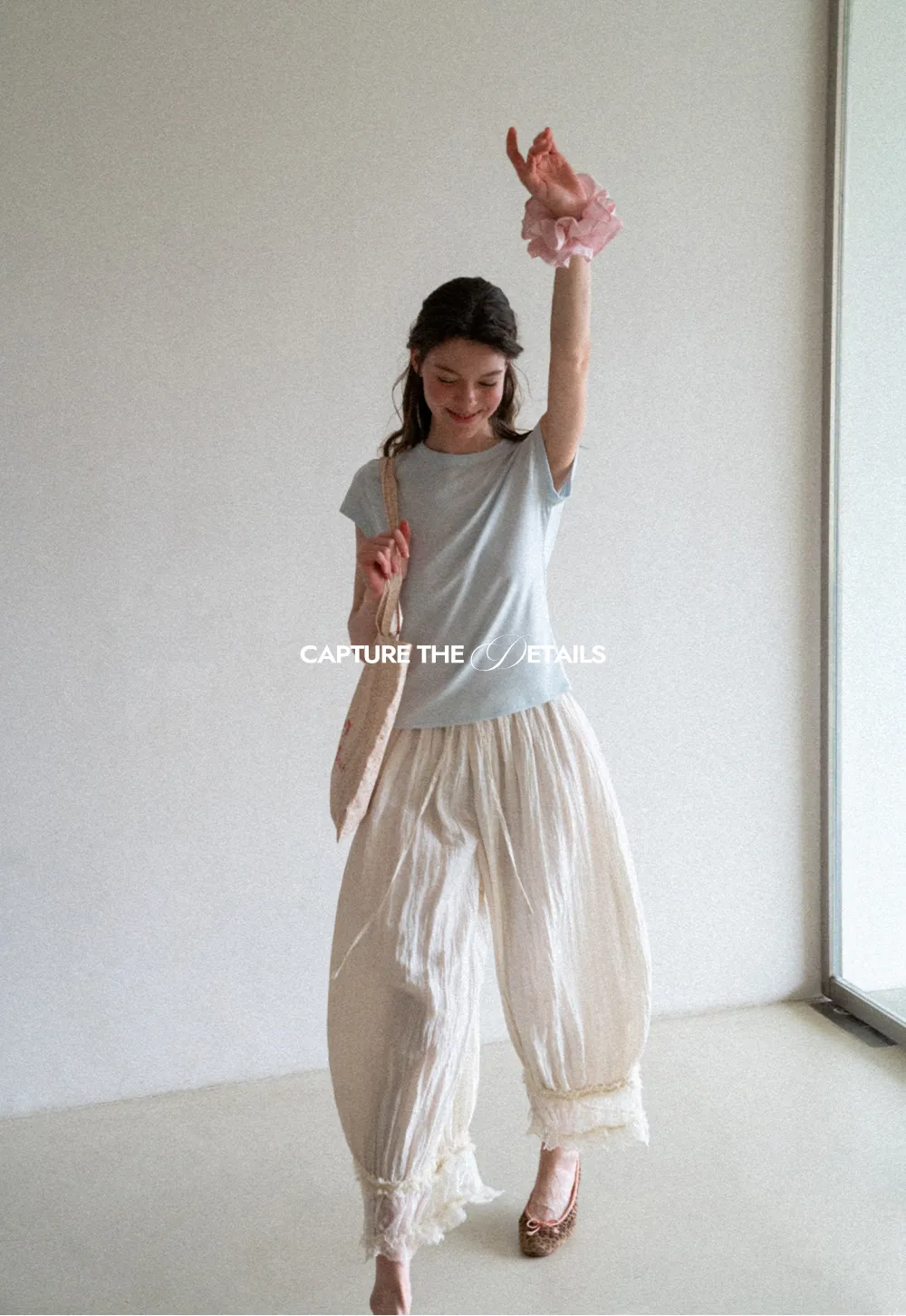 Lace Trimmed Pleated Wide Leg Casual Pants