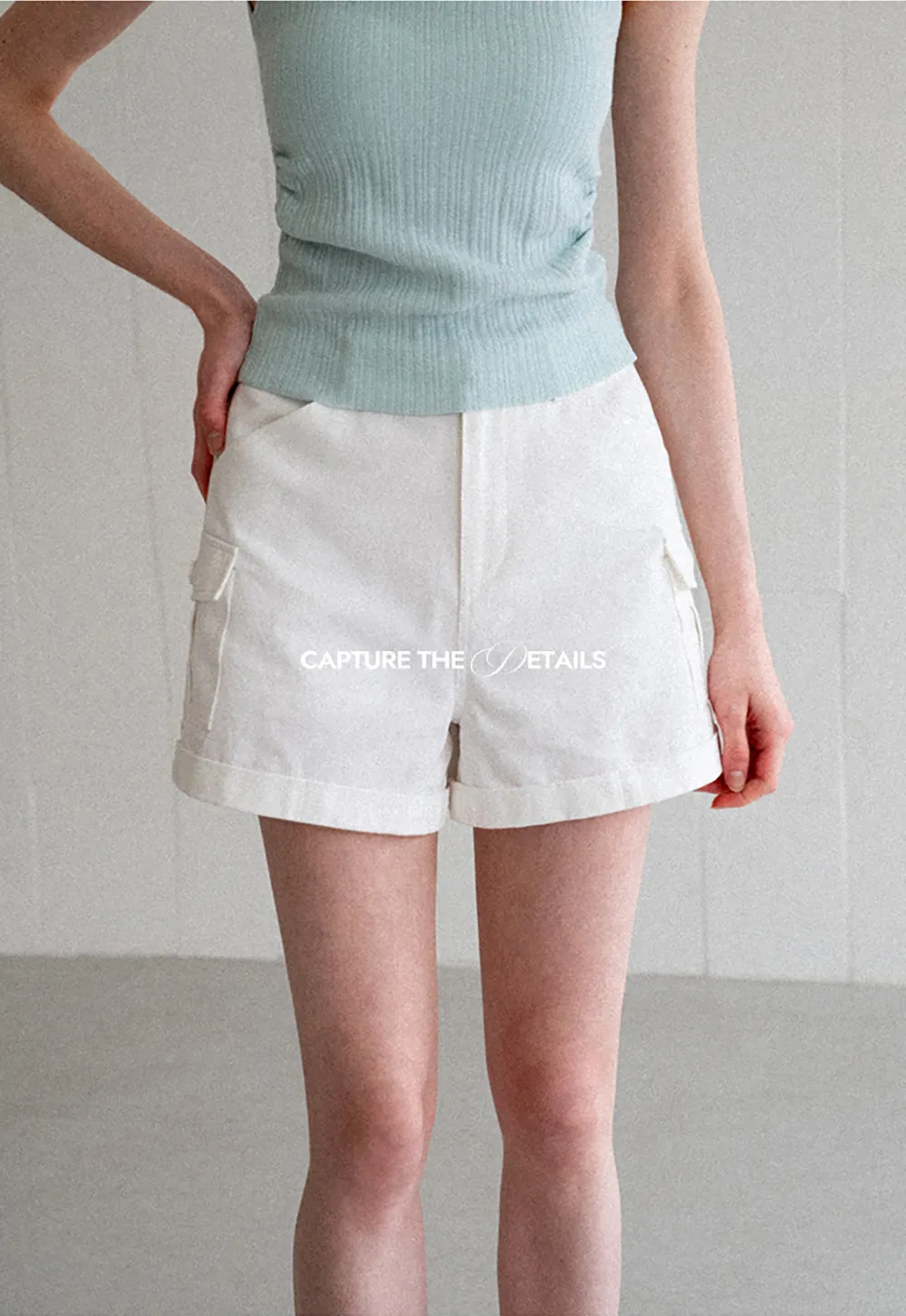 High Waist Cargo Shorts With Cuffed Hem