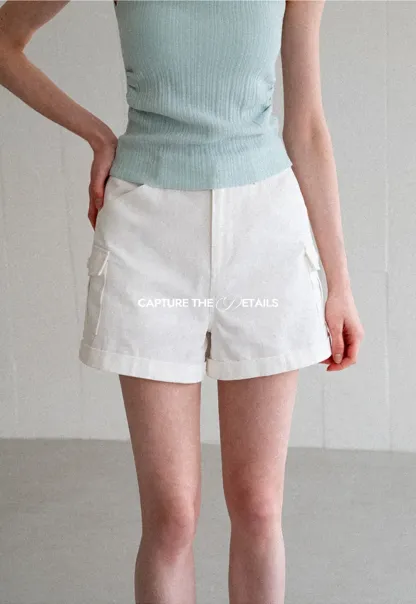 High Waist Cargo Shorts With Cuffed Hem