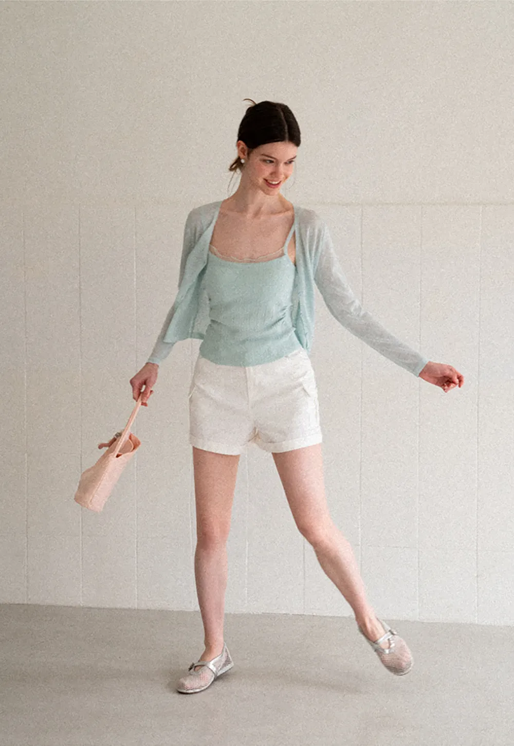 High Waist Cargo Shorts With Cuffed Hem