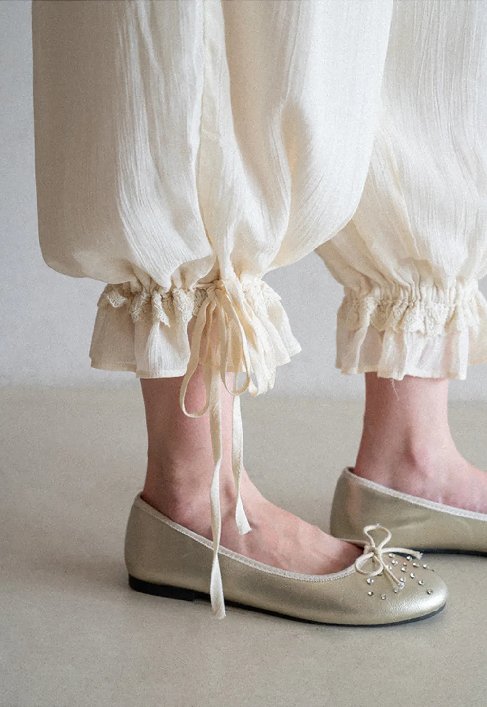 Loose Fit Drawstring Pants with Ruffled Cuffs