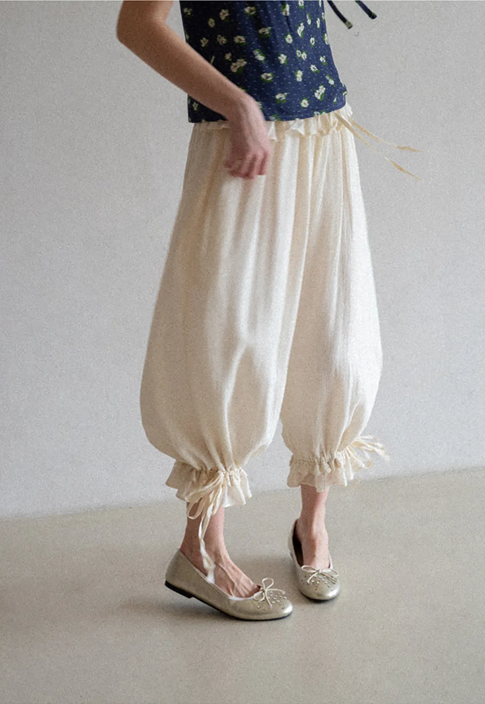 Loose Fit Drawstring Pants with Ruffled Cuffs