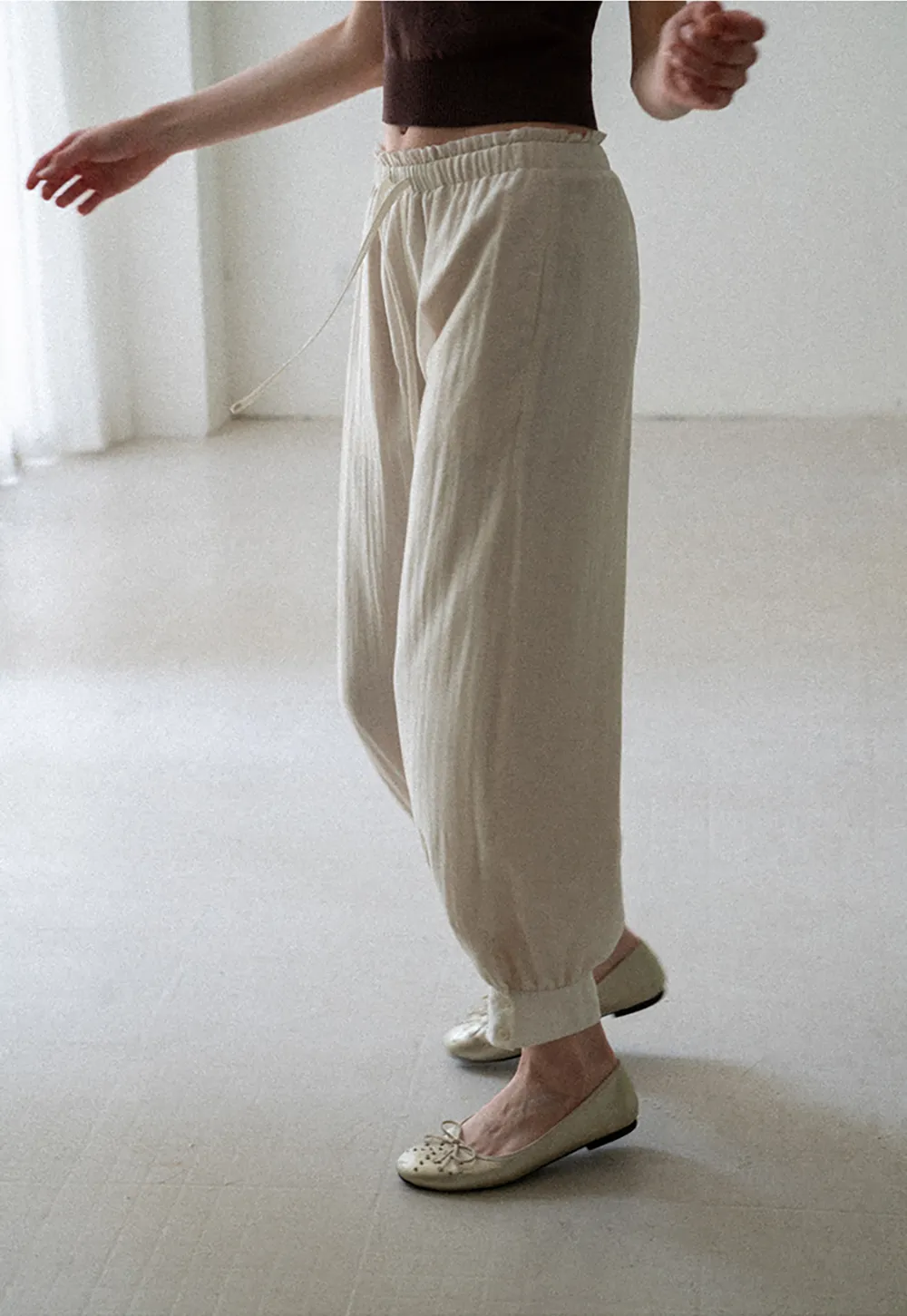 Drawstring Waist Relaxed Fit Casual Pants