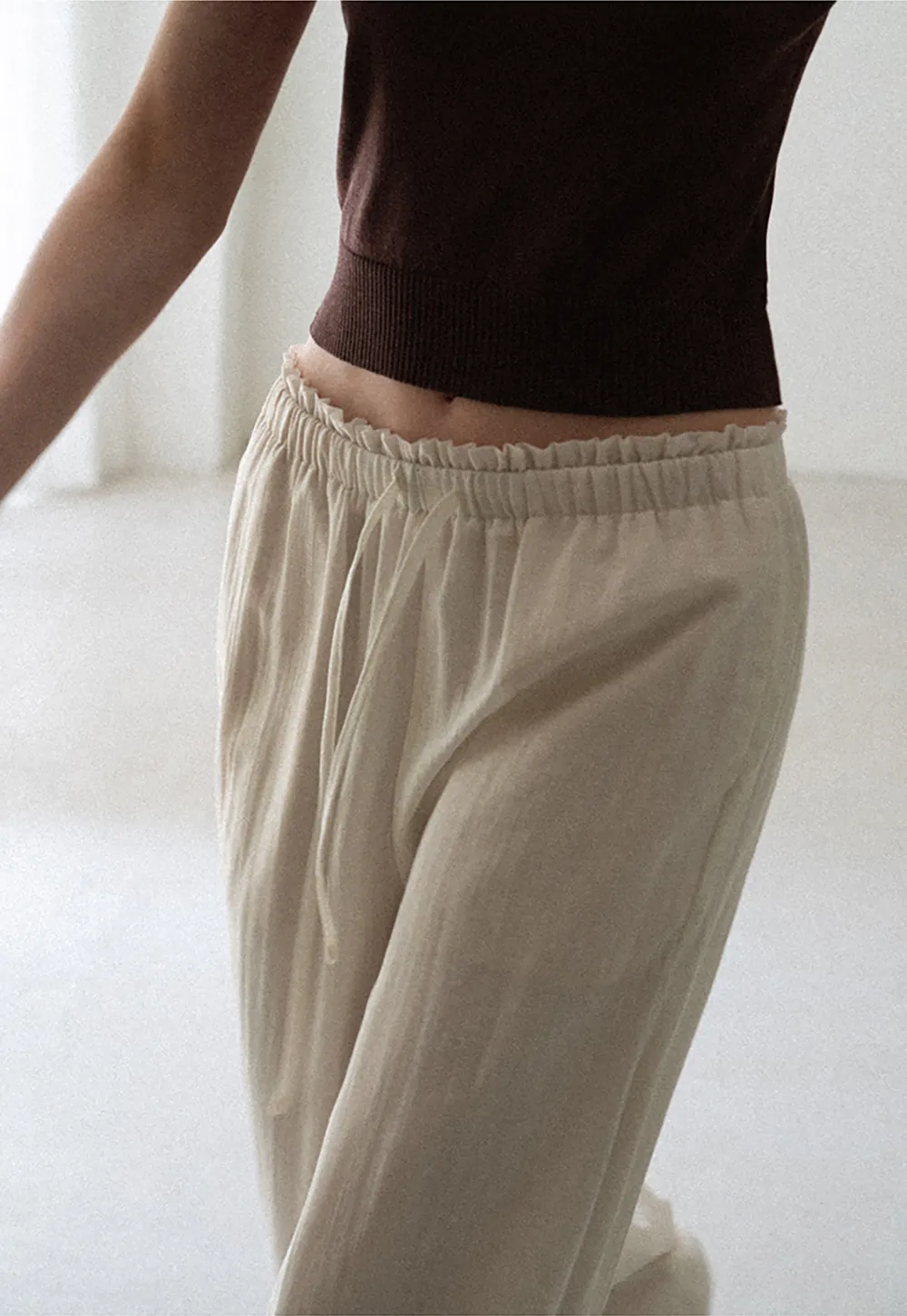 Drawstring Waist Relaxed Fit Casual Pants