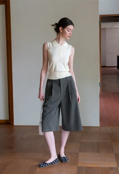Pleated Wide Leg Cropped Pants