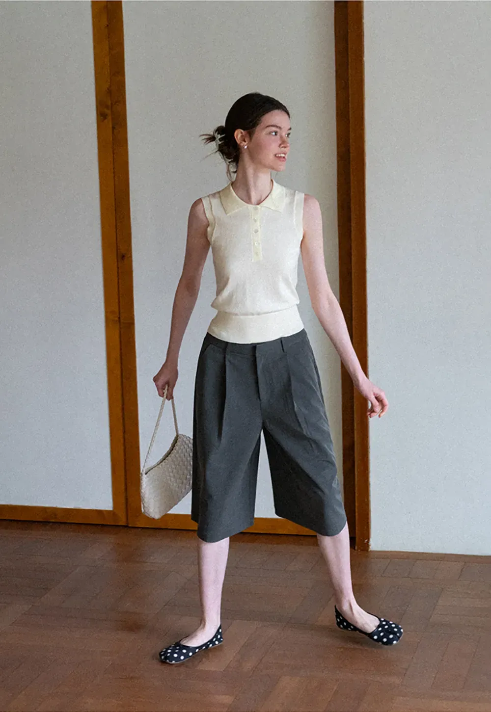 Pleated Wide Leg Cropped Pants