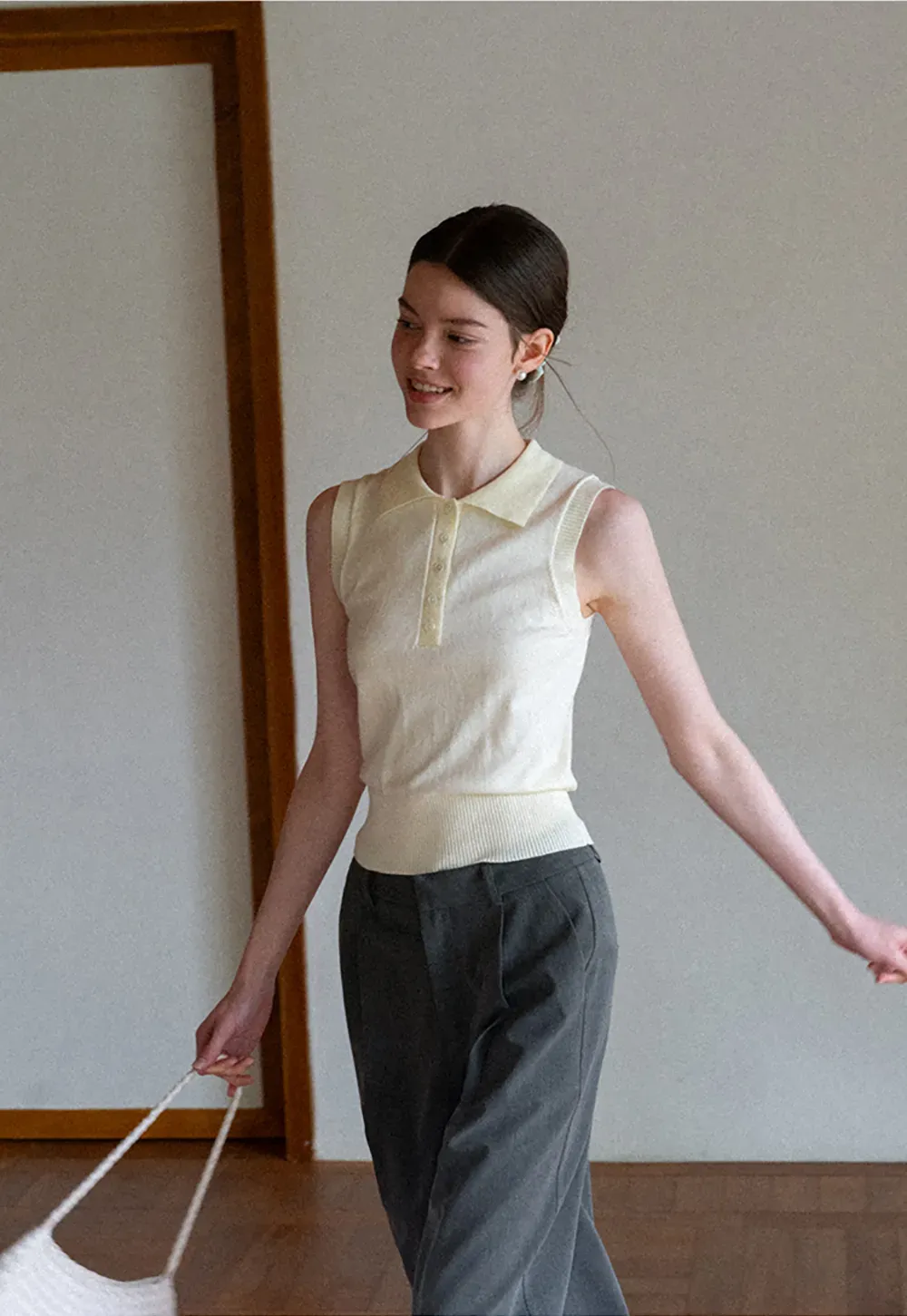 Pleated Wide Leg Cropped Pants