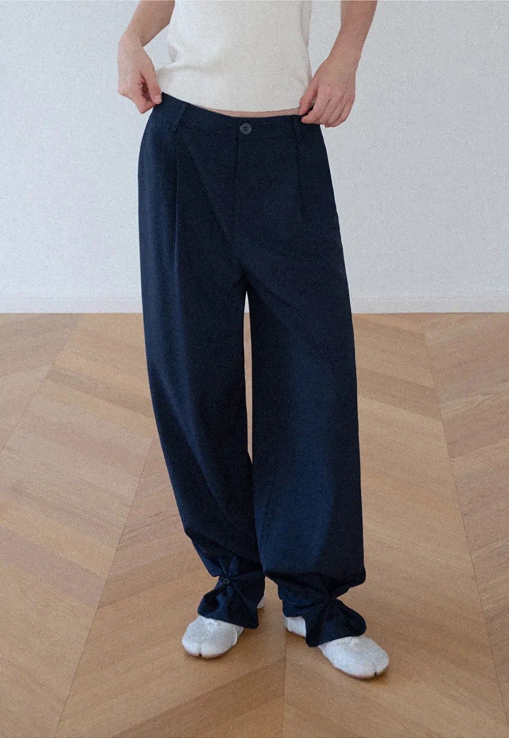Wide Leg Pleated Casual Pants