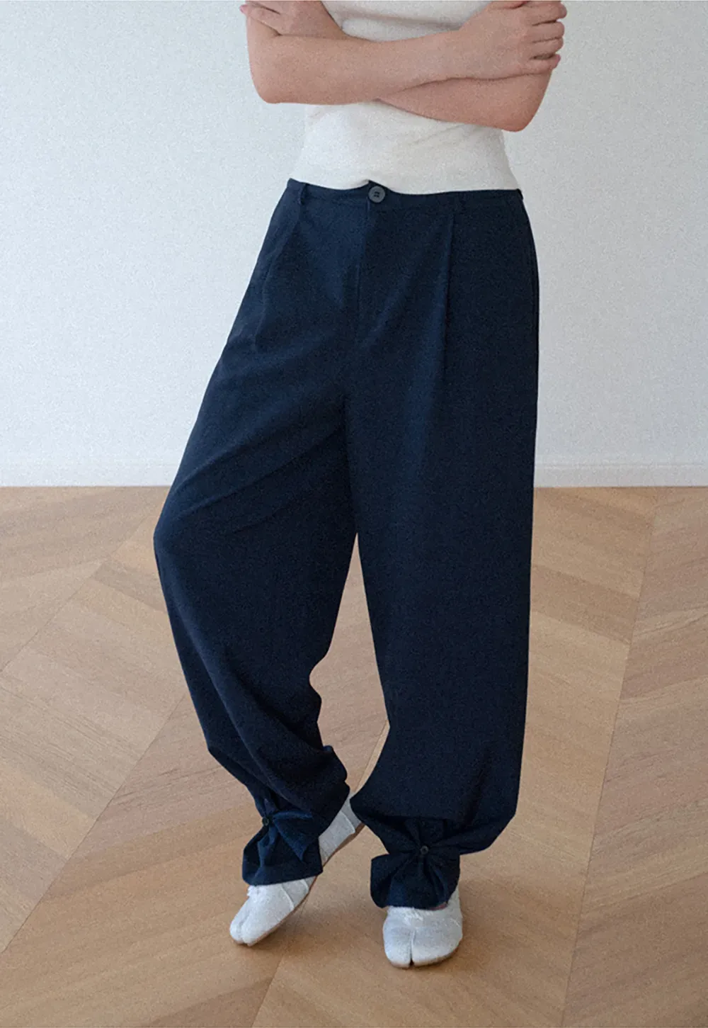 Wide Leg Pleated Casual Pants