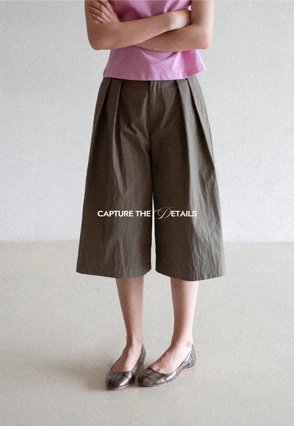 Pleated Wide Leg Cropped Casual Pants