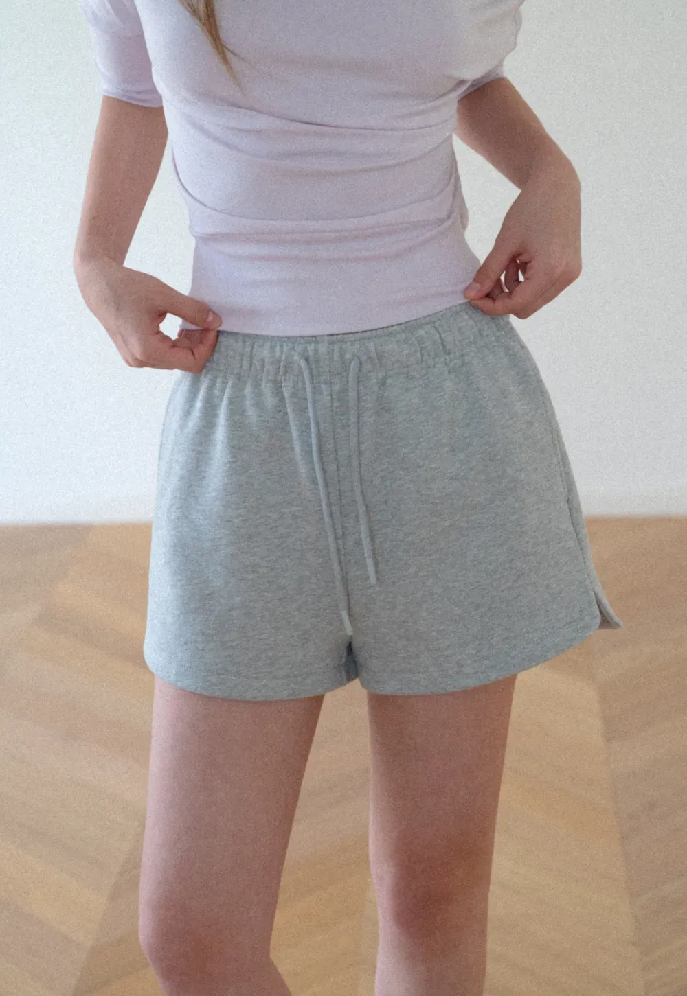 Drawstring Waist Cropped Sweatshorts