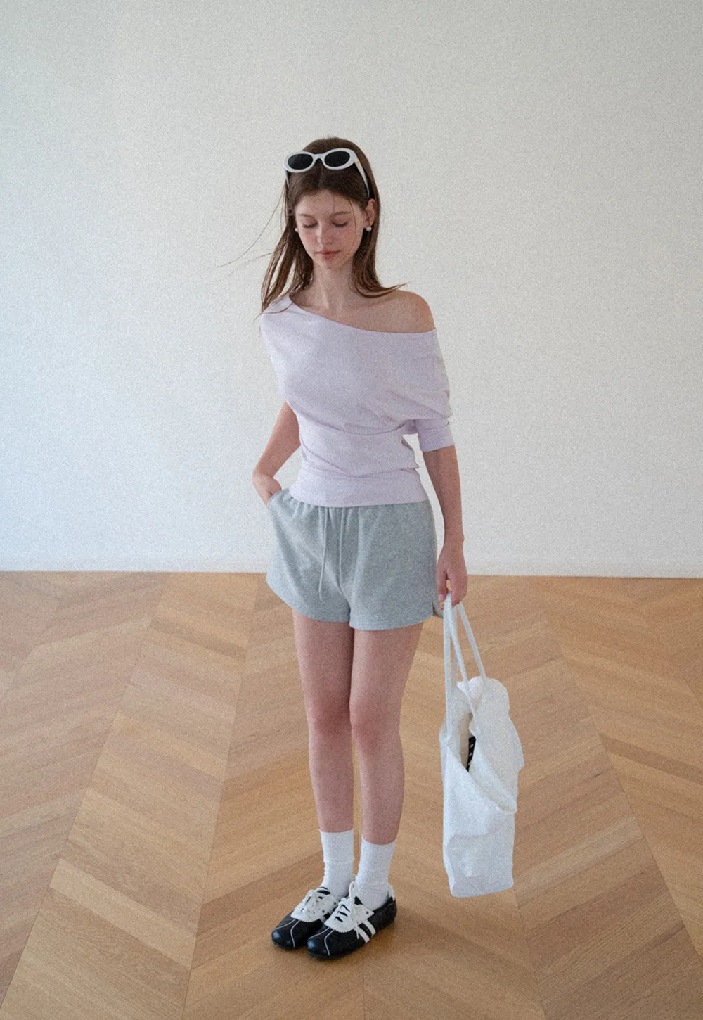 Drawstring Waist Cropped Sweatshorts