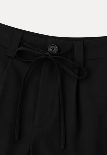 High Waist Drawstring Pleated Casual Shorts