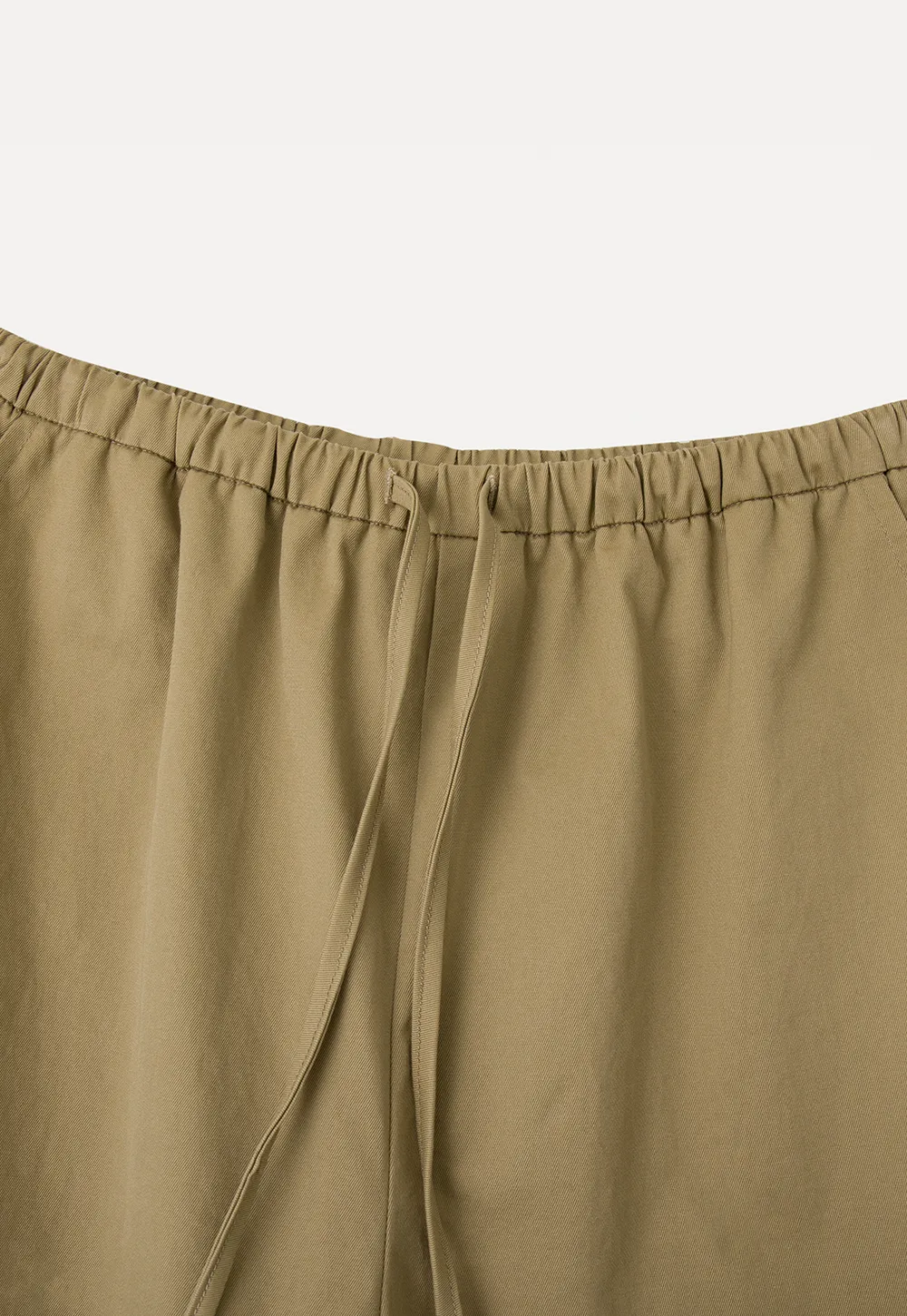 Pantalon décontracté à taille haute et jambes larges avec cordon de serrage