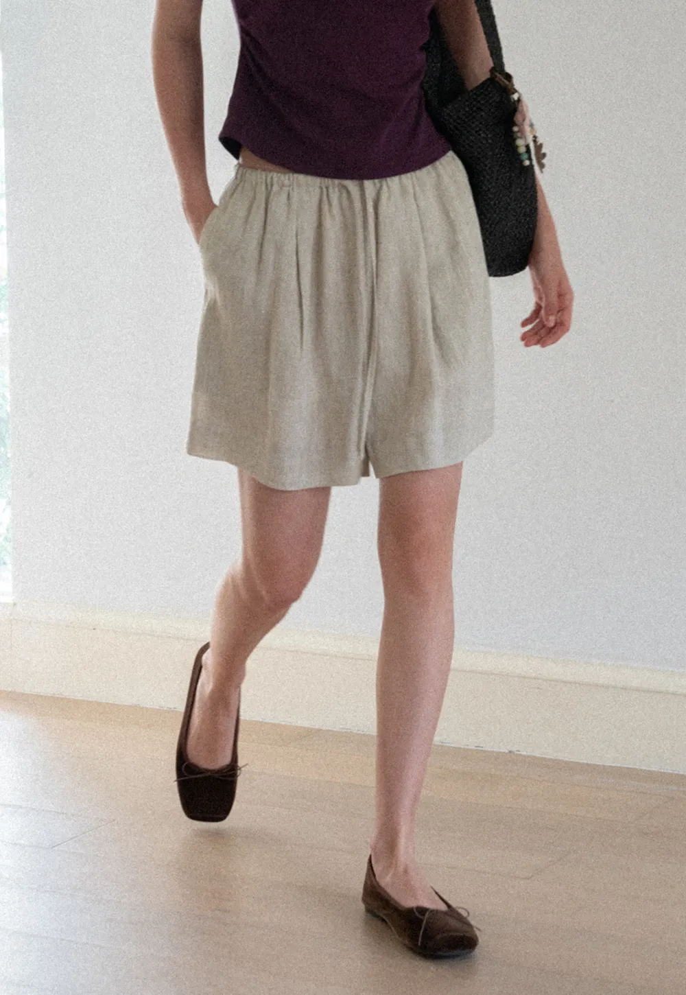 Elastic Waist Pleated Loose Fit Casual Pants