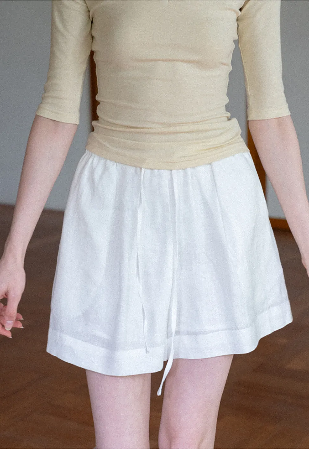 Elastic Waist Pleated Loose Fit Casual Pants