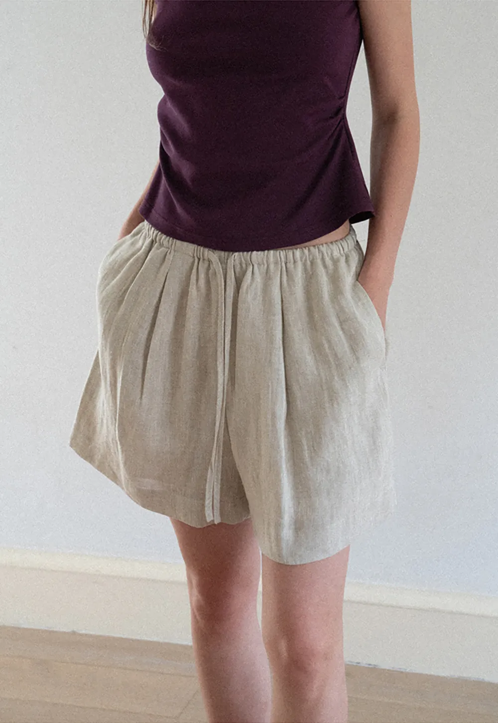 Elastic Waist Pleated Loose Fit Casual Pants