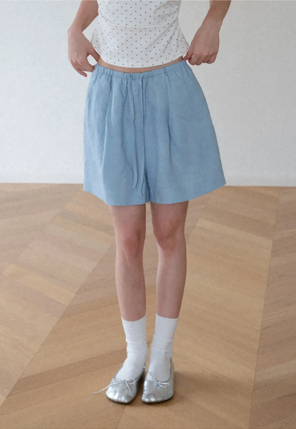 Elastic Waist Pleated Loose Fit Casual Pants