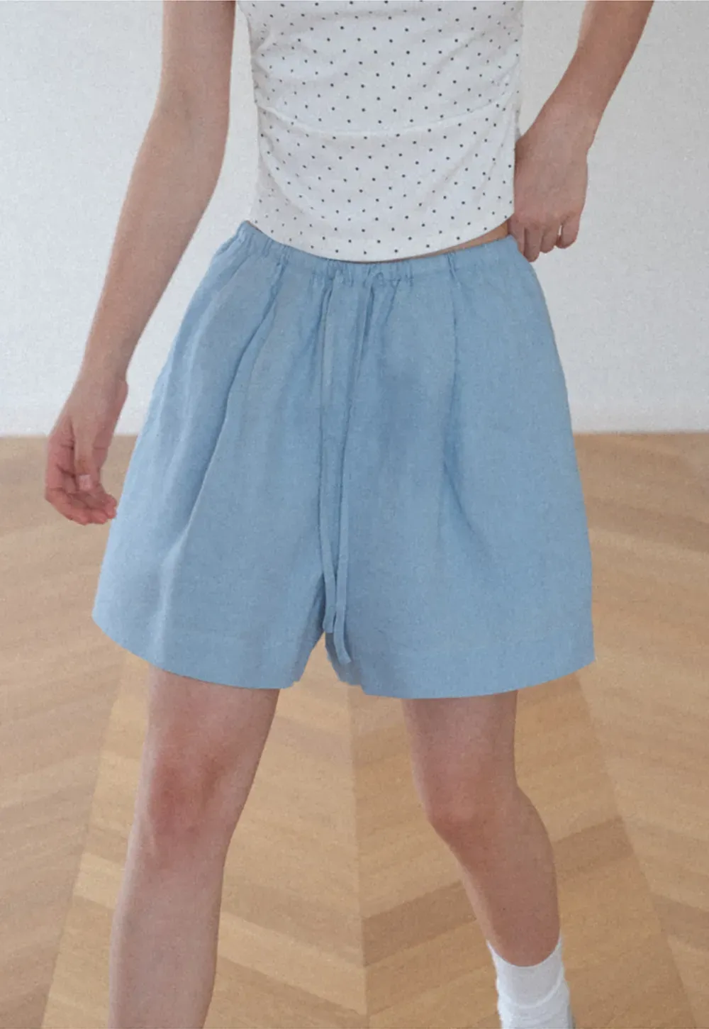 Elastic Waist Pleated Loose Fit Casual Pants