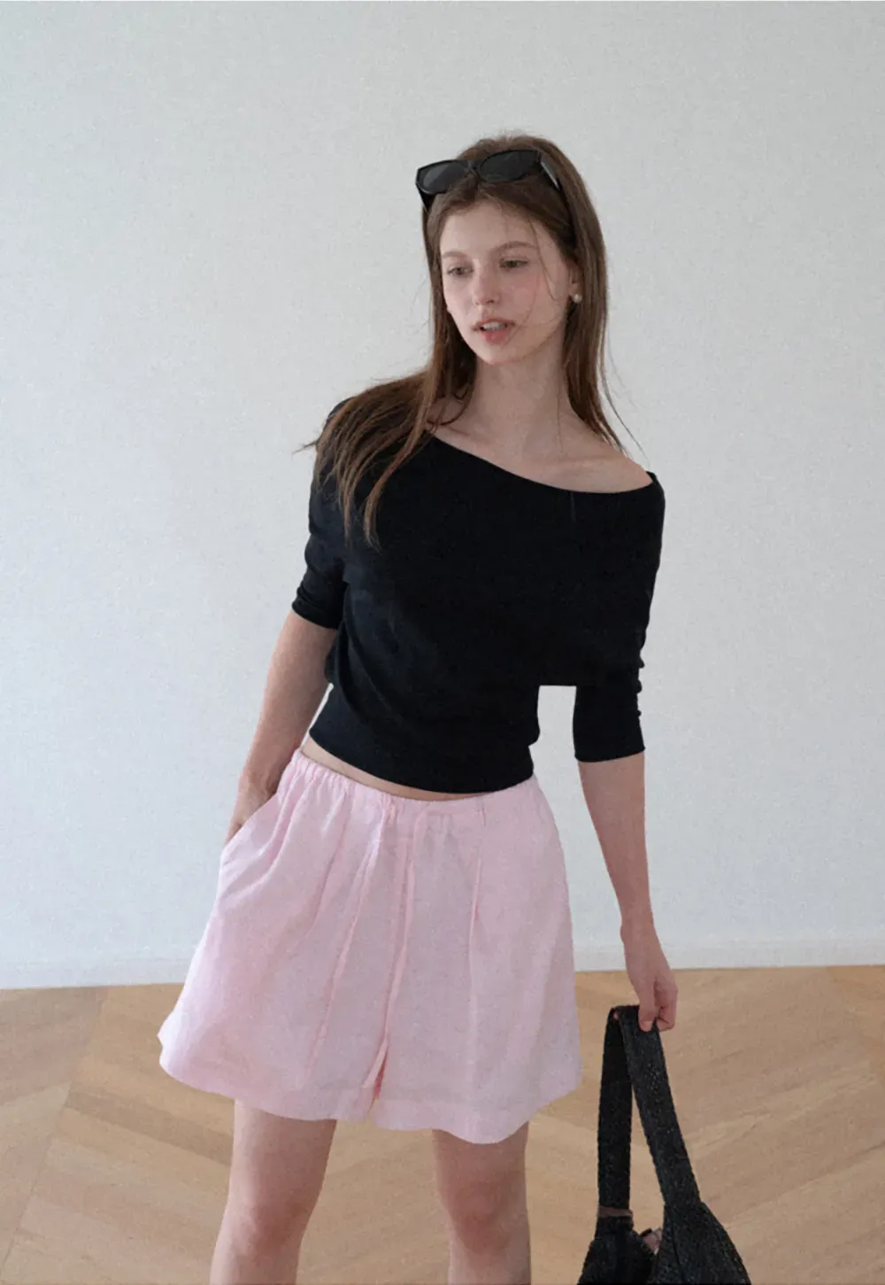 Elastic Waist Pleated Loose Fit Casual Pants