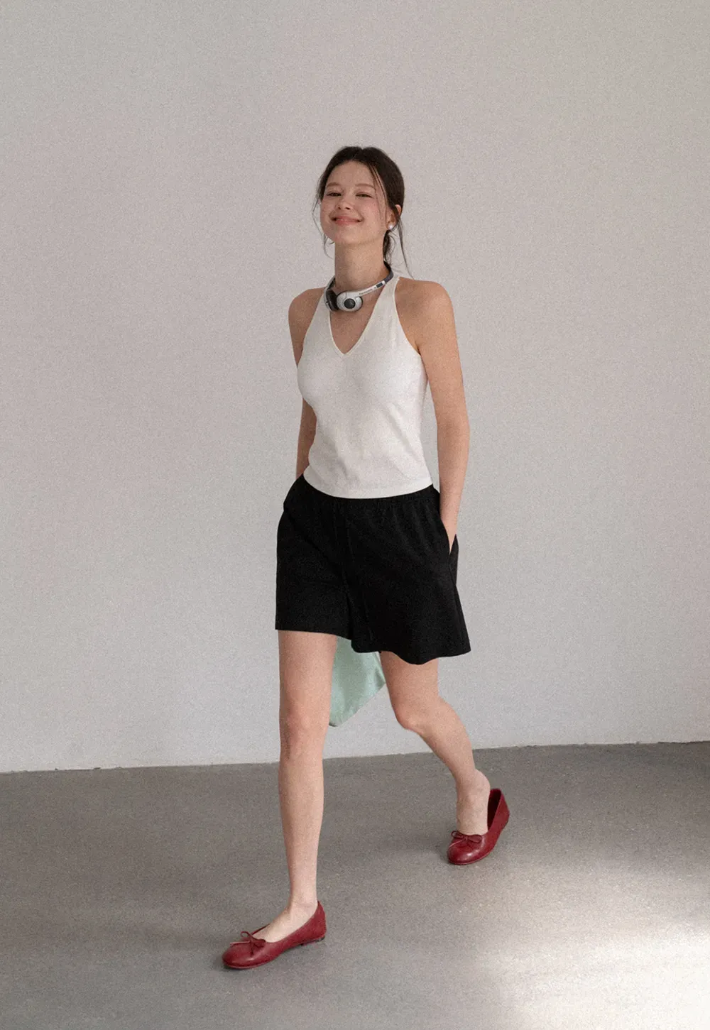 Drawstring Waist Relaxed Fit Casual Shorts