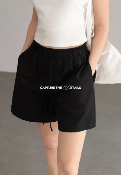 Drawstring Waist Relaxed Fit Casual Shorts