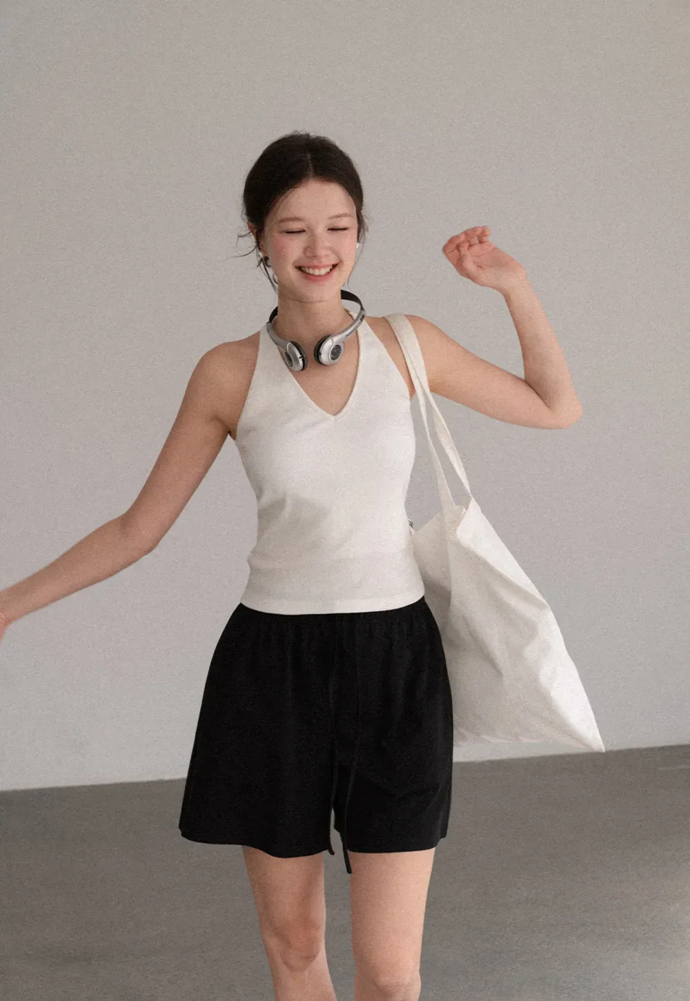 Drawstring Waist Relaxed Fit Casual Shorts