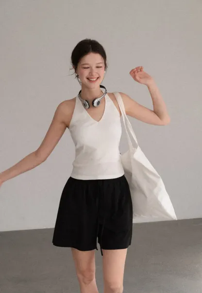 Drawstring Waist Relaxed Fit Casual Shorts