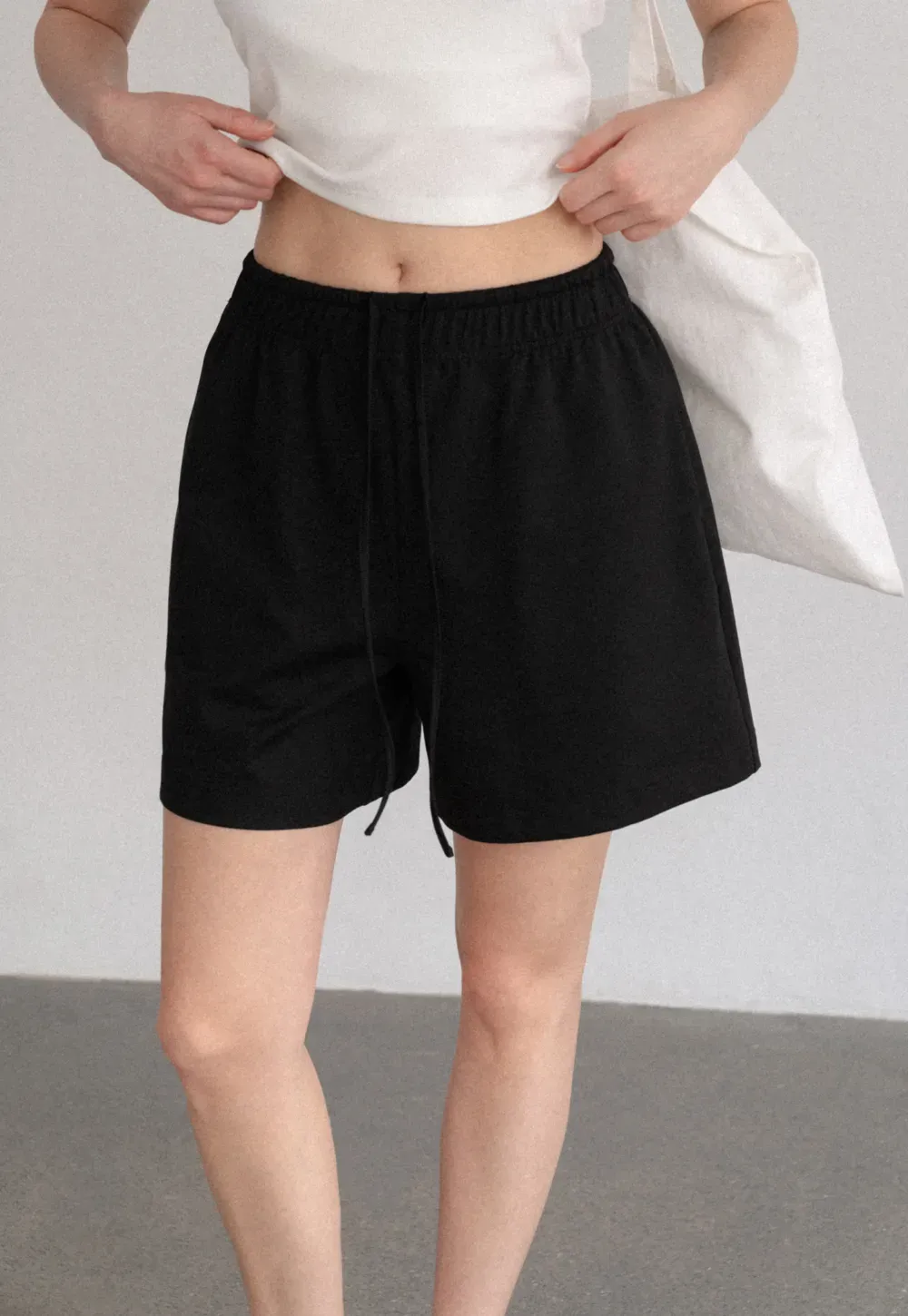 Drawstring Waist Relaxed Fit Casual Shorts