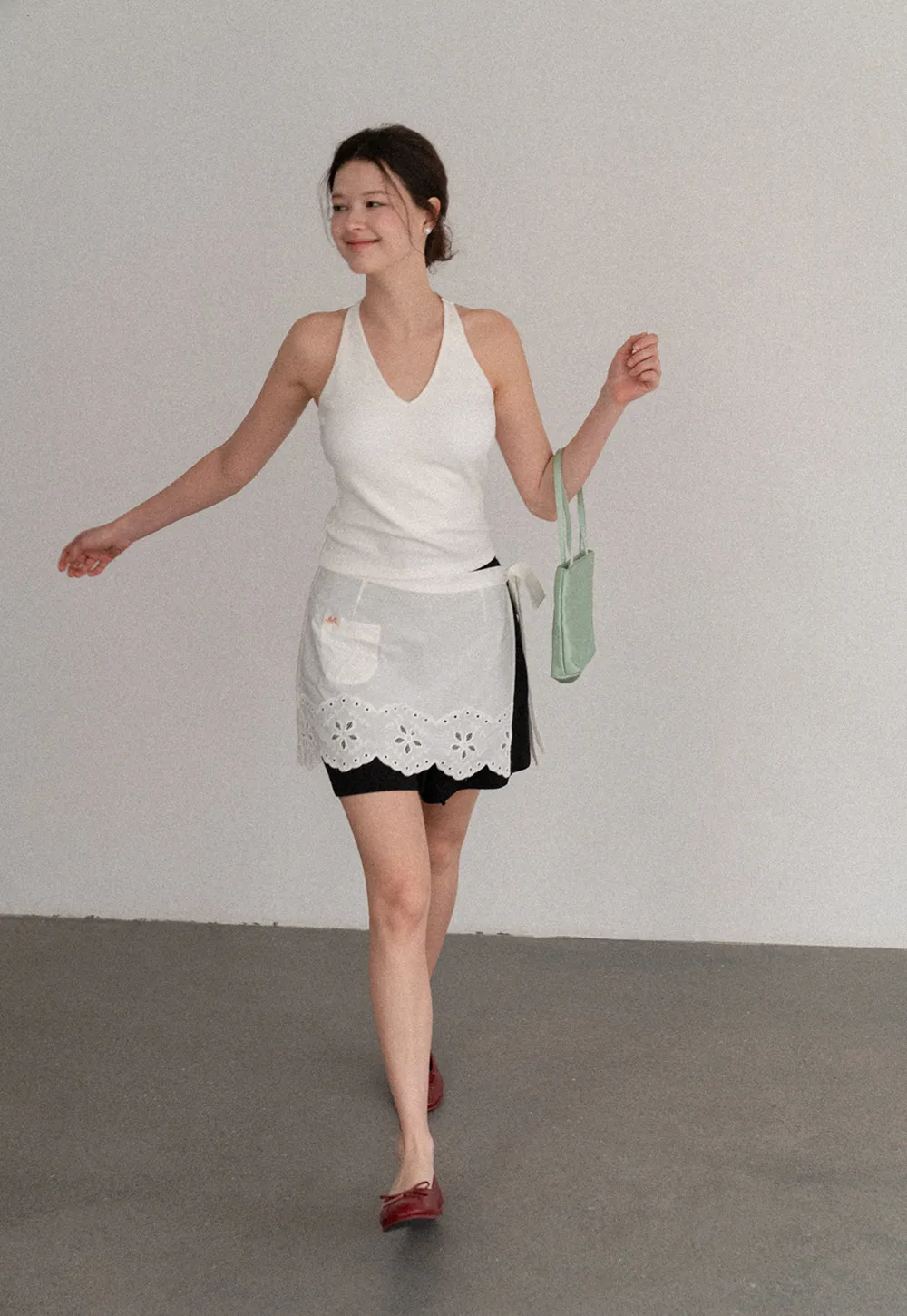 Drawstring Waist Relaxed Fit Casual Shorts