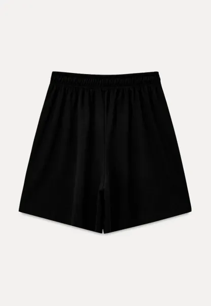 Drawstring Waist Relaxed Fit Casual Shorts