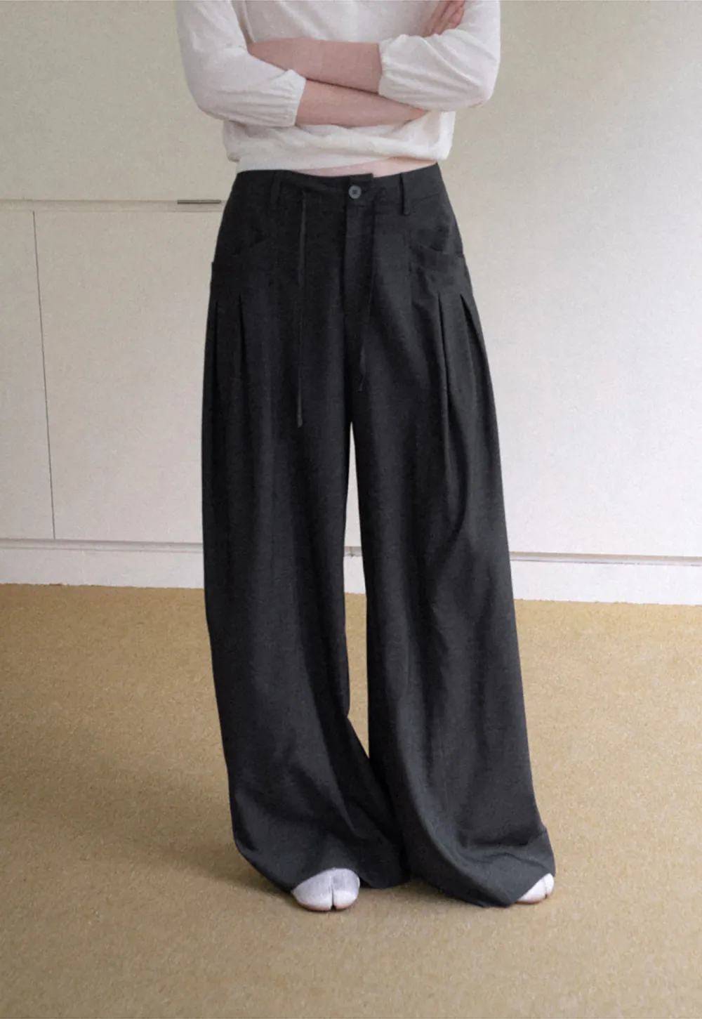 Pleated Wide Leg Drawstring Casual Pants