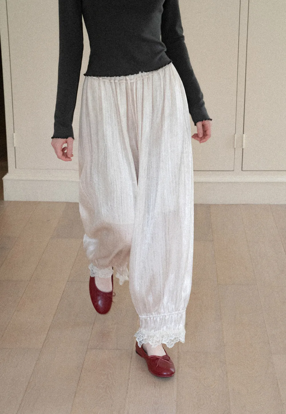 Lace Trim Elastic Cuff Wide Leg Casual Pants
