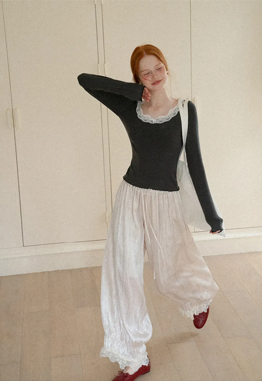 Lace Trim Elastic Cuff Wide Leg Casual Pants
